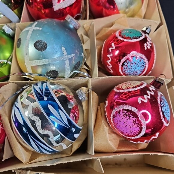 Vintage 1940s-50s Glass Christmas Balls Ornaments Baubles Lot Of 12 Please Read - Picture 5 of 16